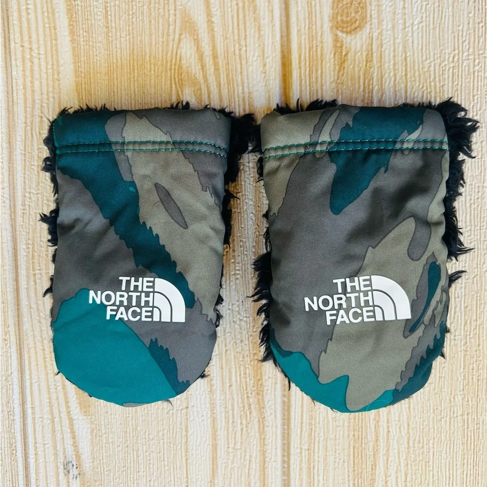 The North Face Baby Mittens Gloves Camo Camouflage